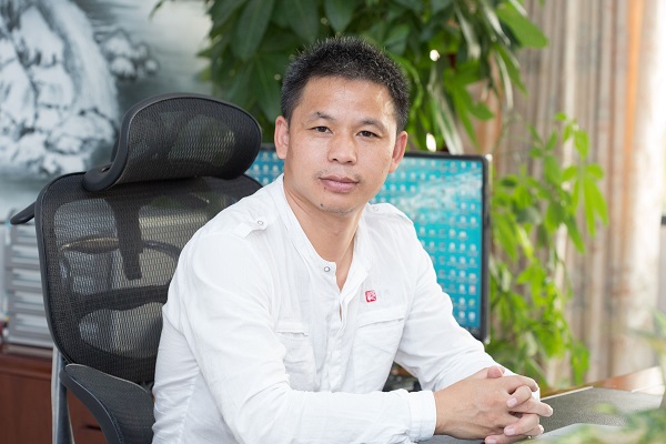 靖邦科技SMT加工厂家董事长罗心华-罗总的人生故事