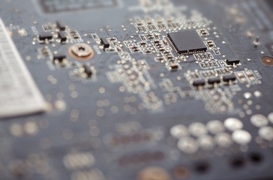 PCBA生产常用的助焊剂涂敷方式