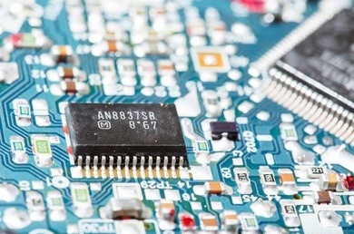 锡膏印刷机的电源安全操作事项