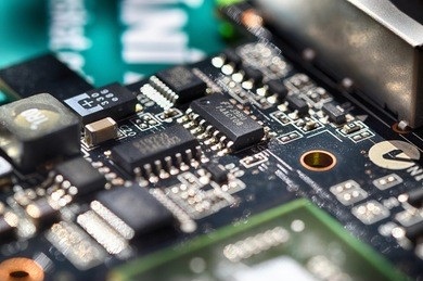 PCBA加工厂如何紧跟工业互联网的发展而发展