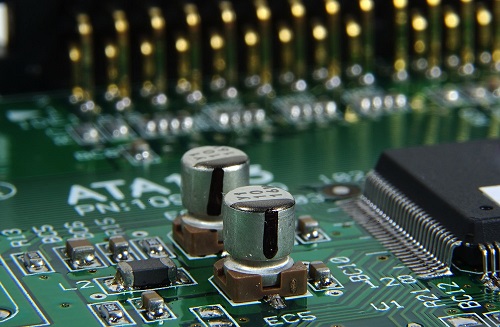 PCBA焊接中液态焊料润湿的作用