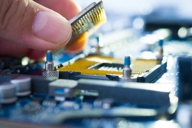 SMT手工焊接中常见的7钟错误操作