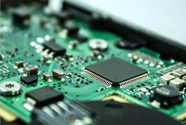 PCBA加工元器件和基材的选择