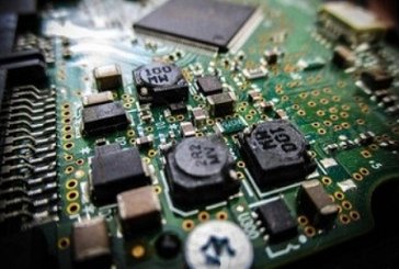 PCBA加工中如何进行功能测试？