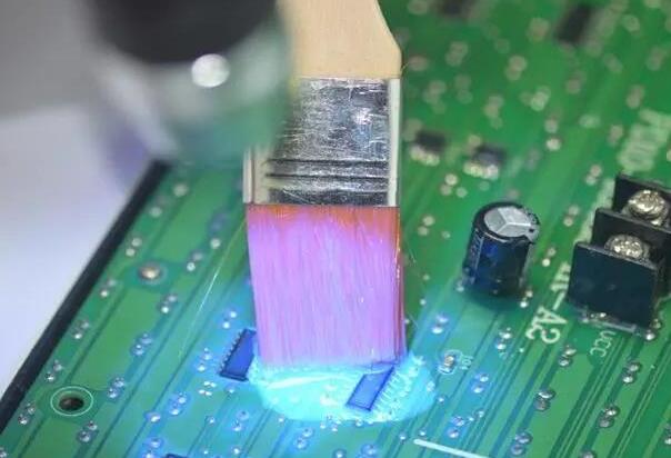 Pcba板刷三防漆，要怎么制作治工具？